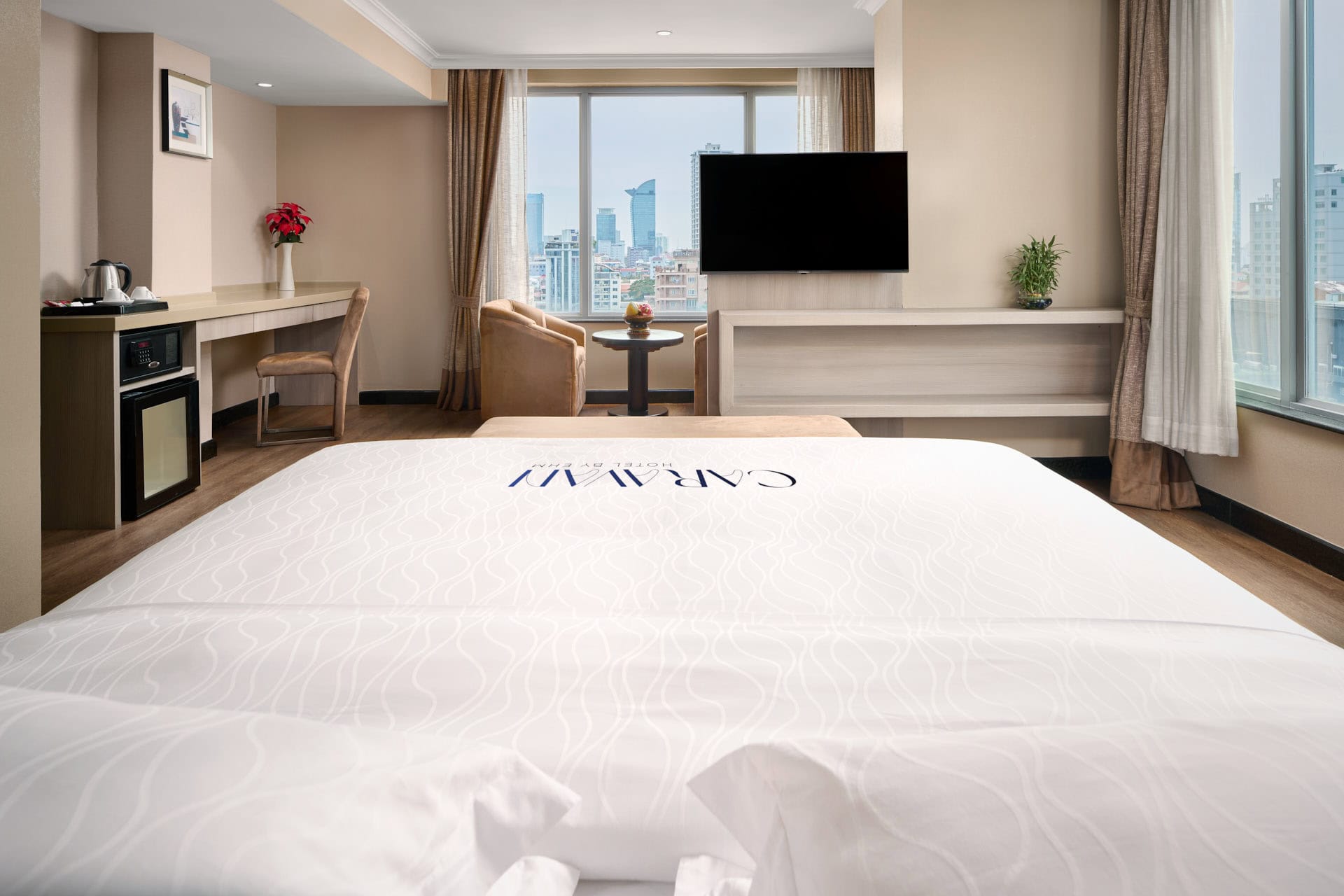 Capturing More Than Pixels: Unveiling the Accountability of a Photographer for Hotels 2 Interiors photographer for hotels